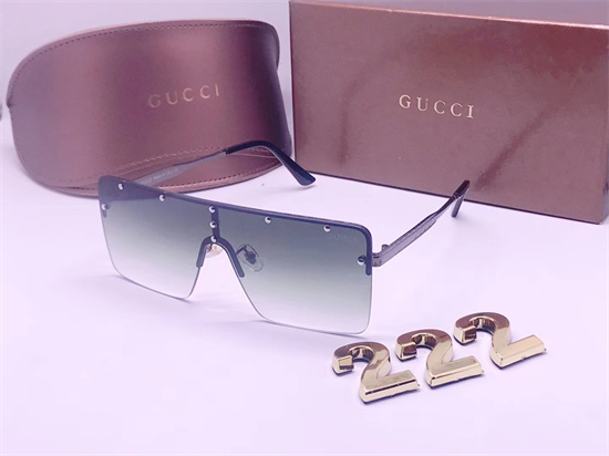 Gucci Sunglass A 206